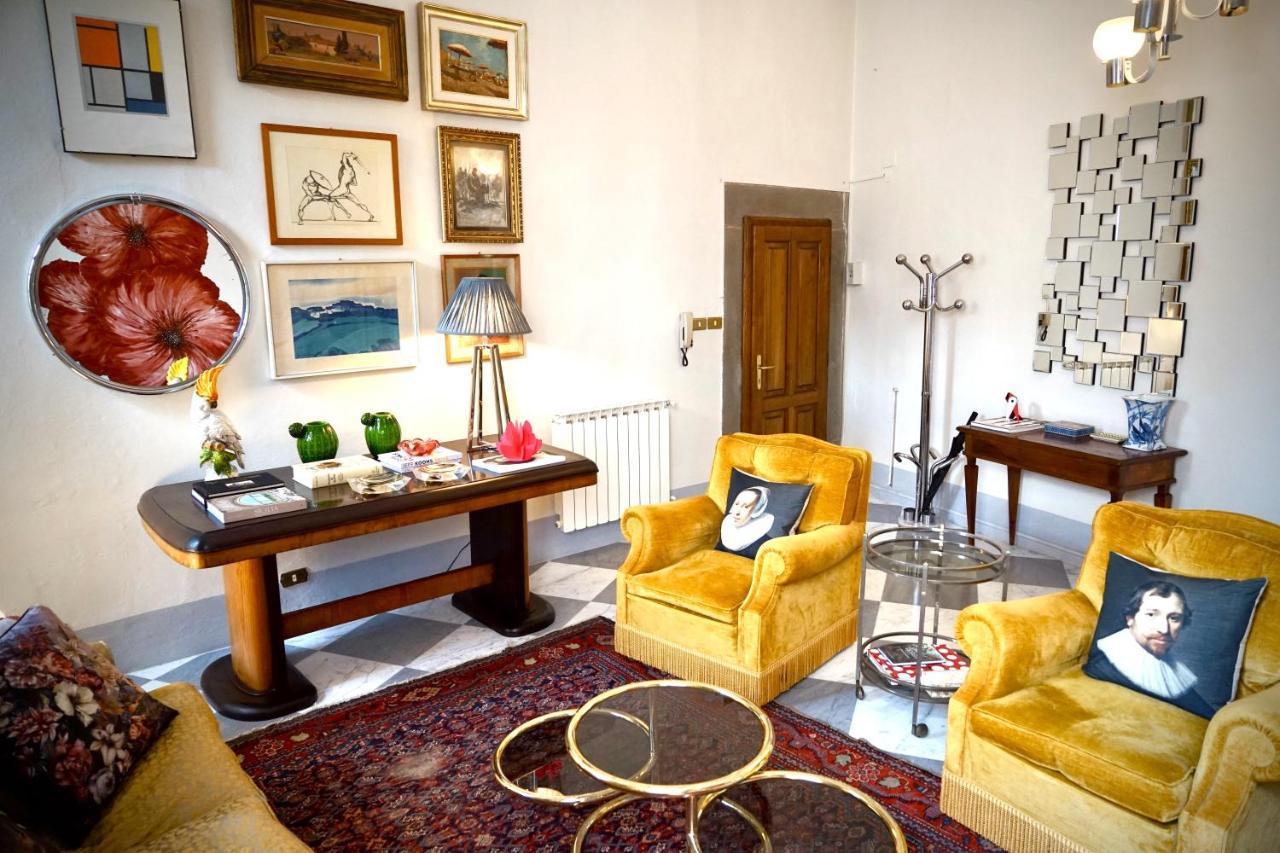 Luxury Apartment Angelio Barga Eksteriør billede