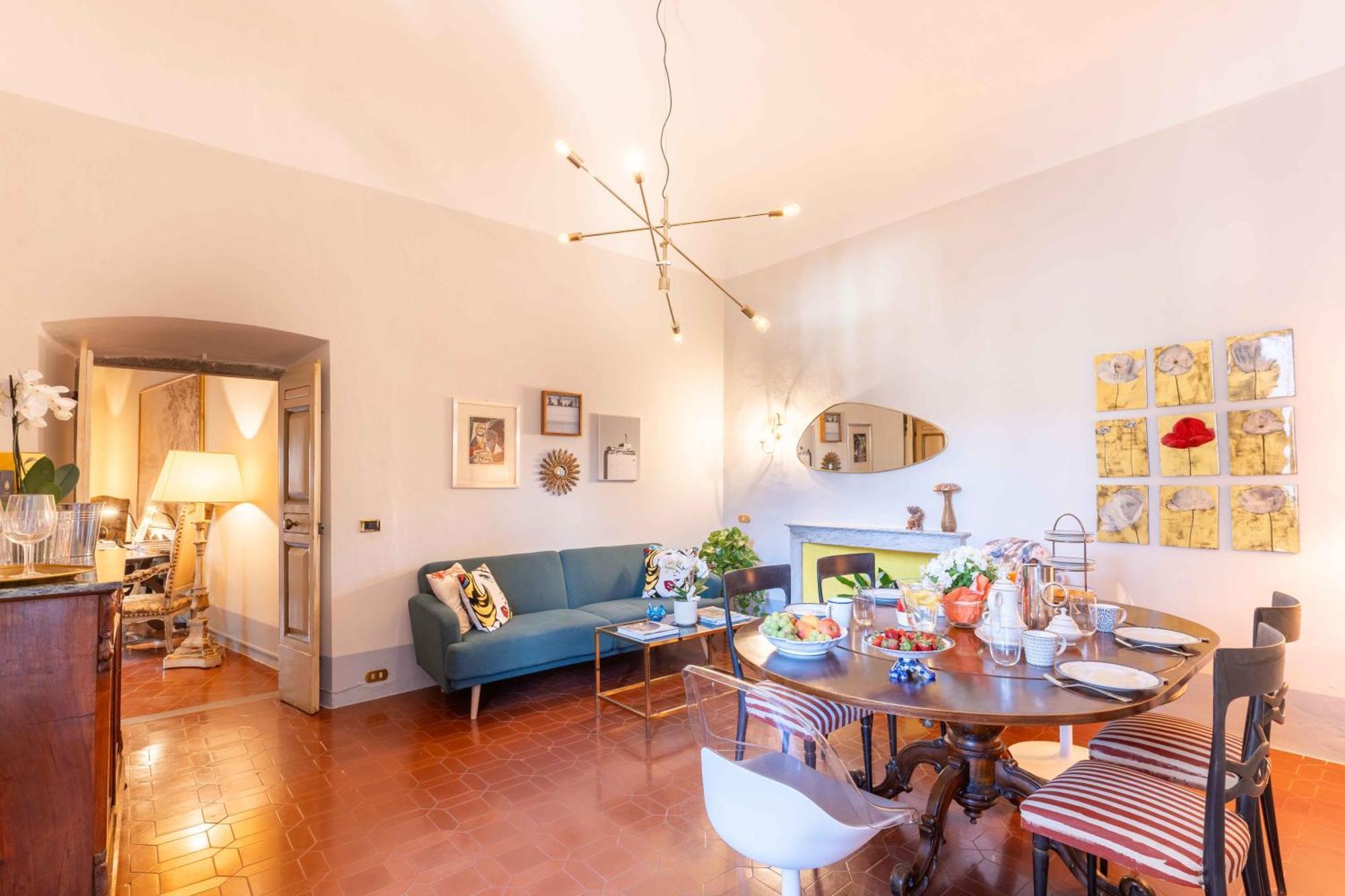 Luxury Apartment Angelio Barga Eksteriør billede