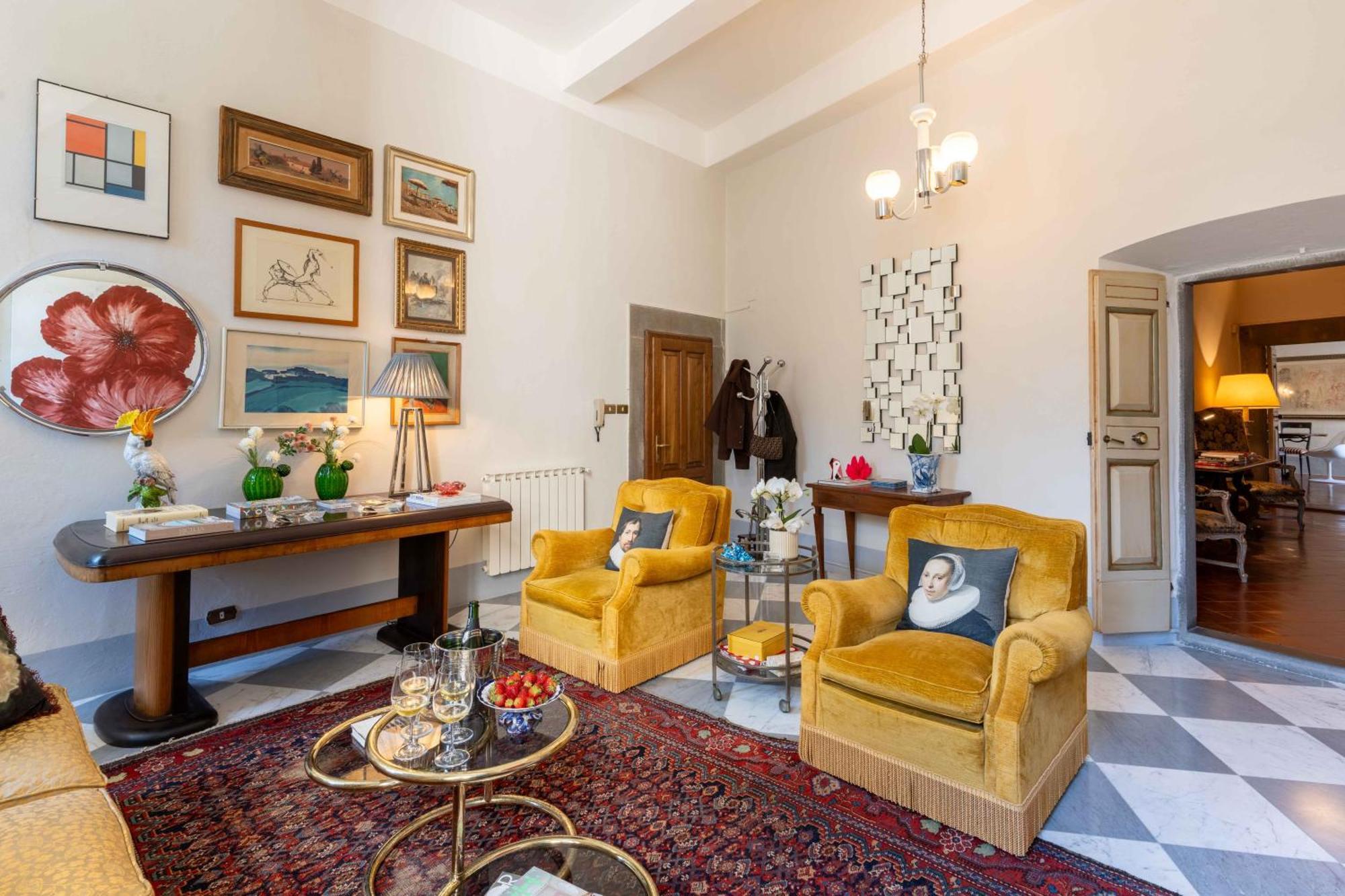 Luxury Apartment Angelio Barga Eksteriør billede
